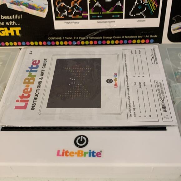 Lite-Brite Magic Screen Light Bright Bonus Set - Picture 3 of 8